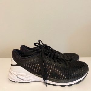 ASICS Women’s Dynaflyte